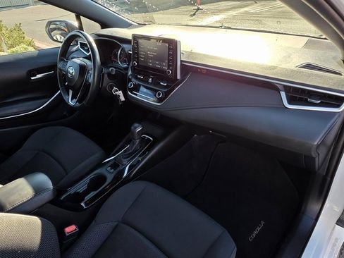 Used 2020 Toyota Corolla SE image 7