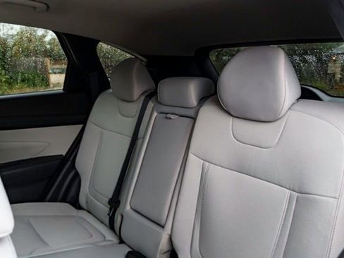 New 2026 Hyundai Tucson SE image 19