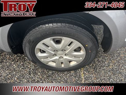 Used 2020 Dodge Journey SE image 17