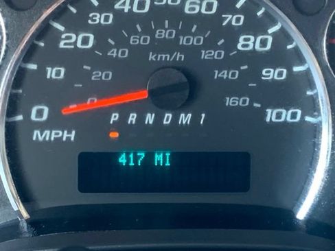 Used 2024 Chevrolet Express 3500 w/ Power Convenience Package RWD image 16