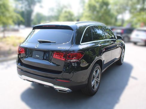 Used 2020 Mercedes-Benz GLC 350e 4MATIC image 13