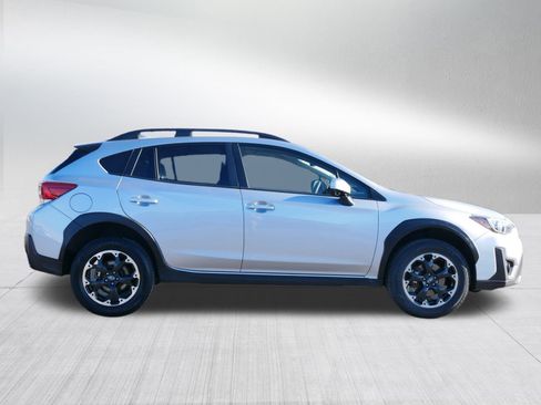 Used 2023 Subaru Crosstrek 2.0i Premium image 8