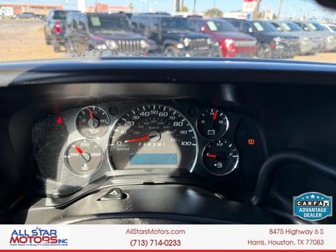 Used 2017 Chevrolet Express 2500 LS RWD image 19