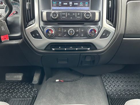 Certified 2019 GMC Sierra 1500 SLE w/ SLE Value Package AWD/4WD image 26