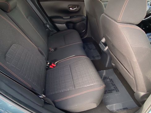 Used 2025 Honda HR-V Sport image 11