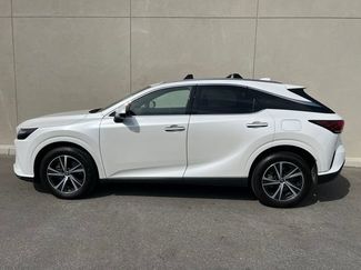 Used 2025 Lexus RX 350 Premium w/ Accessory Package FWD video 4