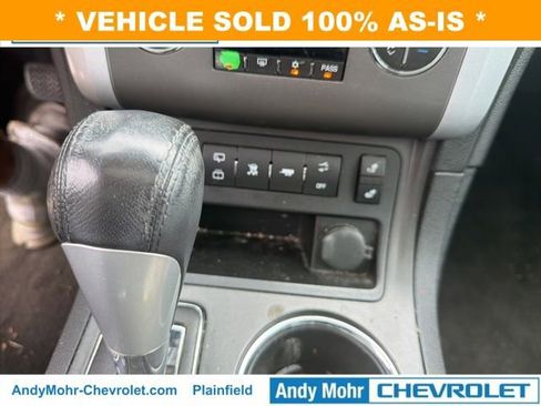 Used 2011 Chevrolet Traverse LT image 18