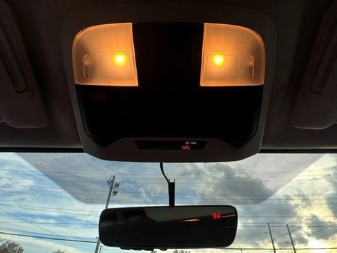 Used 2018 Subaru Impreza 2.0i Premium image 28