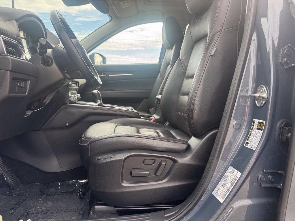 Certified 2023 MAZDA CX-5 Carbon Edition AWD/4WD image 6