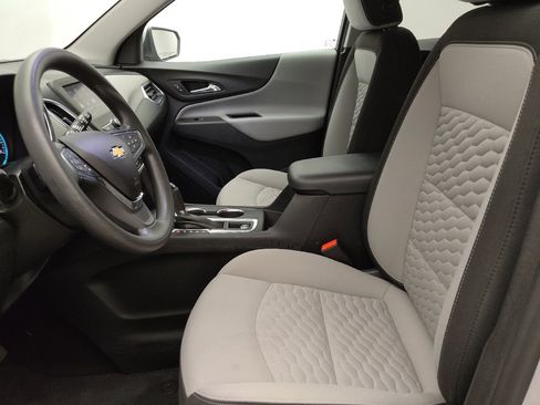 Used 2021 Chevrolet Equinox LT AWD/4WD image 17
