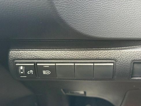 Used 2022 Toyota Corolla LE w/ LE Convenience Package image 29