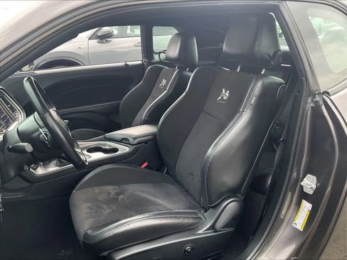 Used 2020 Dodge Challenger R/T Scat Pack w/ Plus Package image 26