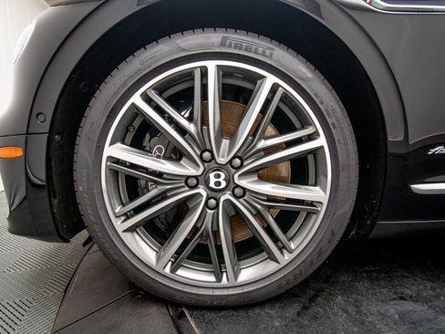 New 2026 Bentley Flying Spur Plug-In Hybrid image 38