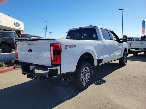 New 2026 Ford F250 Lariat w/ Lariat Ultimate Package image 4