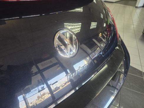 Used 2018 Volkswagen Beetle 2.0T Coast image 21