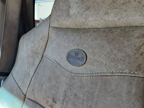 Used 2004 Ford F350 4x4 Crew Cab Super Duty image 31