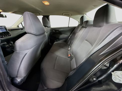 Used 2022 Toyota Corolla LE image 24