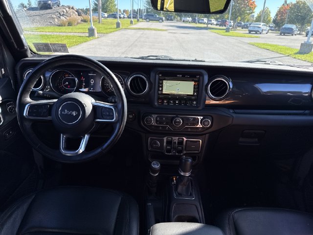 Used 2021 Jeep Wrangler Unlimited Sahara AWD/4WD image 15