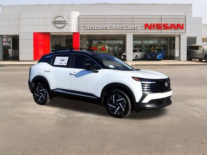 New 2026 Nissan Kicks SV w/ Cold Weather Package