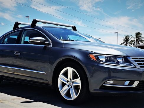 Used 2013 Volkswagen CC Sport image 4