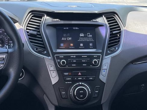Used 2018 Hyundai Santa Fe Sport w/ 2.4L Value Package 02 FWD image 14