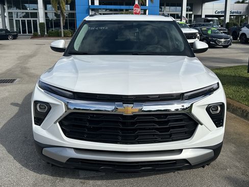 New 2026 Chevrolet TrailBlazer LT w/ Convenience Package image 3