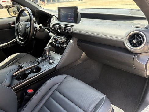 Used 2022 Lexus IS 350 F Sport RWD image 28