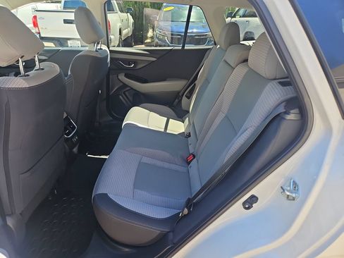 Used 2022 Subaru Outback Premium AWD/4WD image 26
