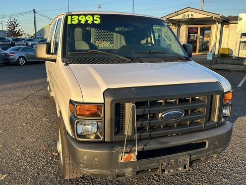 Used 2011 Ford E-250 and Econoline 250 w/ PWR Group RWD image 1