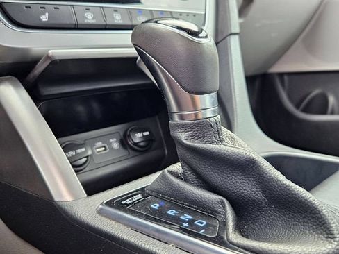 Used 2017 Hyundai Sonata Sport w/ Value Edition Package 02 FWD image 11