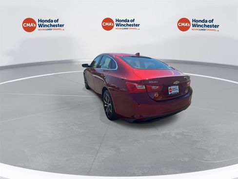 Used 2018 Chevrolet Malibu LT FWD image 6