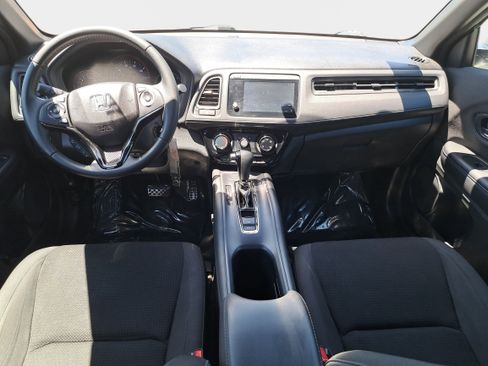 Used 2019 Honda HR-V Sport image 9