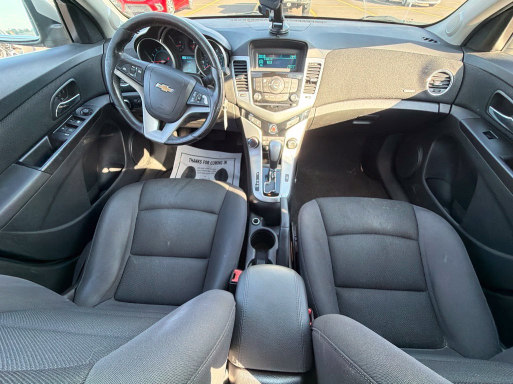 Used 2014 Chevrolet Cruze LT FWD image 20