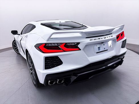 Used 2023 Chevrolet Corvette Stingray Premium Cpe w/ Z51 Performance Package RWD image 6