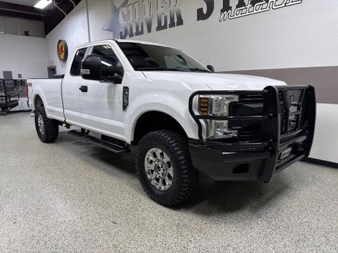 Used 2018 Ford F350 XL image 41