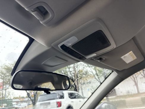 Used 2025 Honda Civic LX image 32