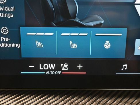 Used 2025 BMW X6 M Competition w/ Executive Package AWD/4WD image 18