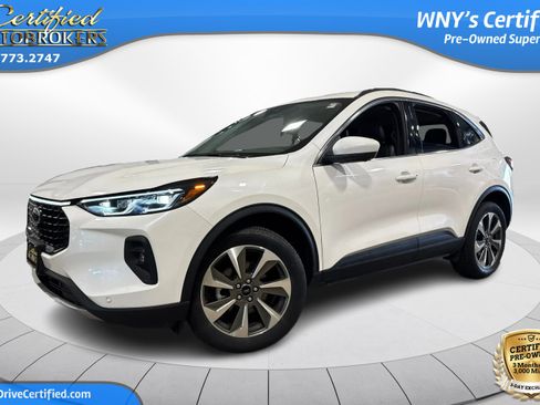 Used 2024 Ford Escape Platinum AWD/4WD image 1