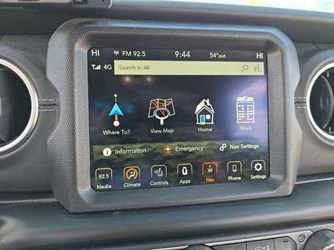 Used 2021 Jeep Wrangler Unlimited Sahara w/ Cold Weather Group AWD/4WD image 24