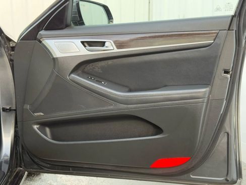 Used 2018 Genesis G80 3.8 w/ Option Group 02 image 19