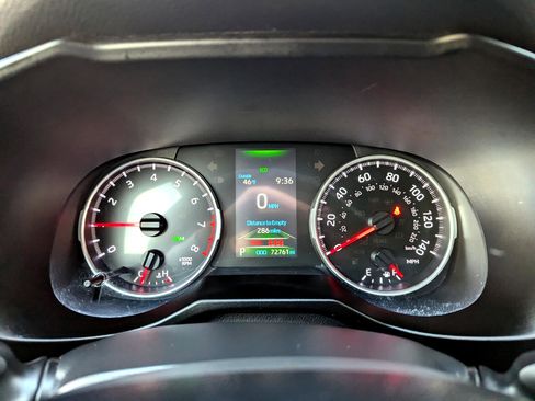 Used 2019 Toyota RAV4 XLE w/ Convenience Package image 18