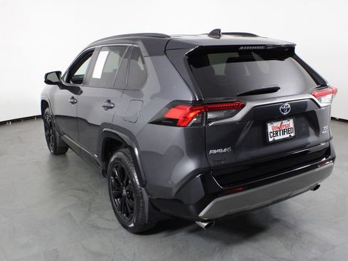 Used 2024 Toyota RAV4 XSE AWD/4WD image 15