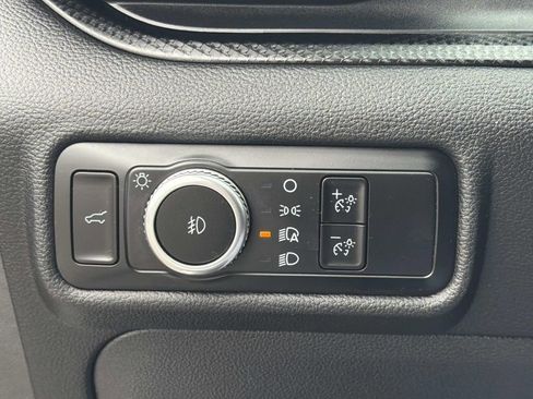 Certified 2023 Ford Explorer ST-Line w/ Class IV Trailer Tow Package image 18