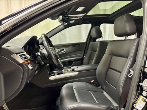 Used 2015 Mercedes-Benz E 350 Sedan image 16