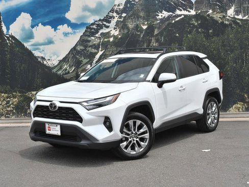 Certified 2023 Toyota RAV4 XLE Premium AWD/4WD image 6