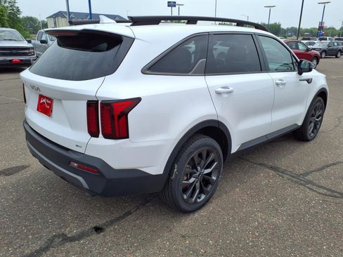 Used 2023 Kia Sorento X-Line EX image 6