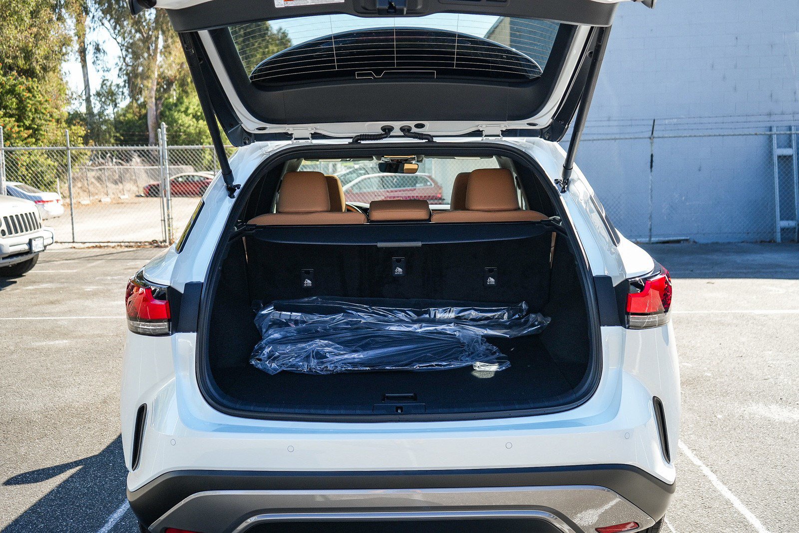 New 2026 Lexus RX 350h AWD/4WD image 25