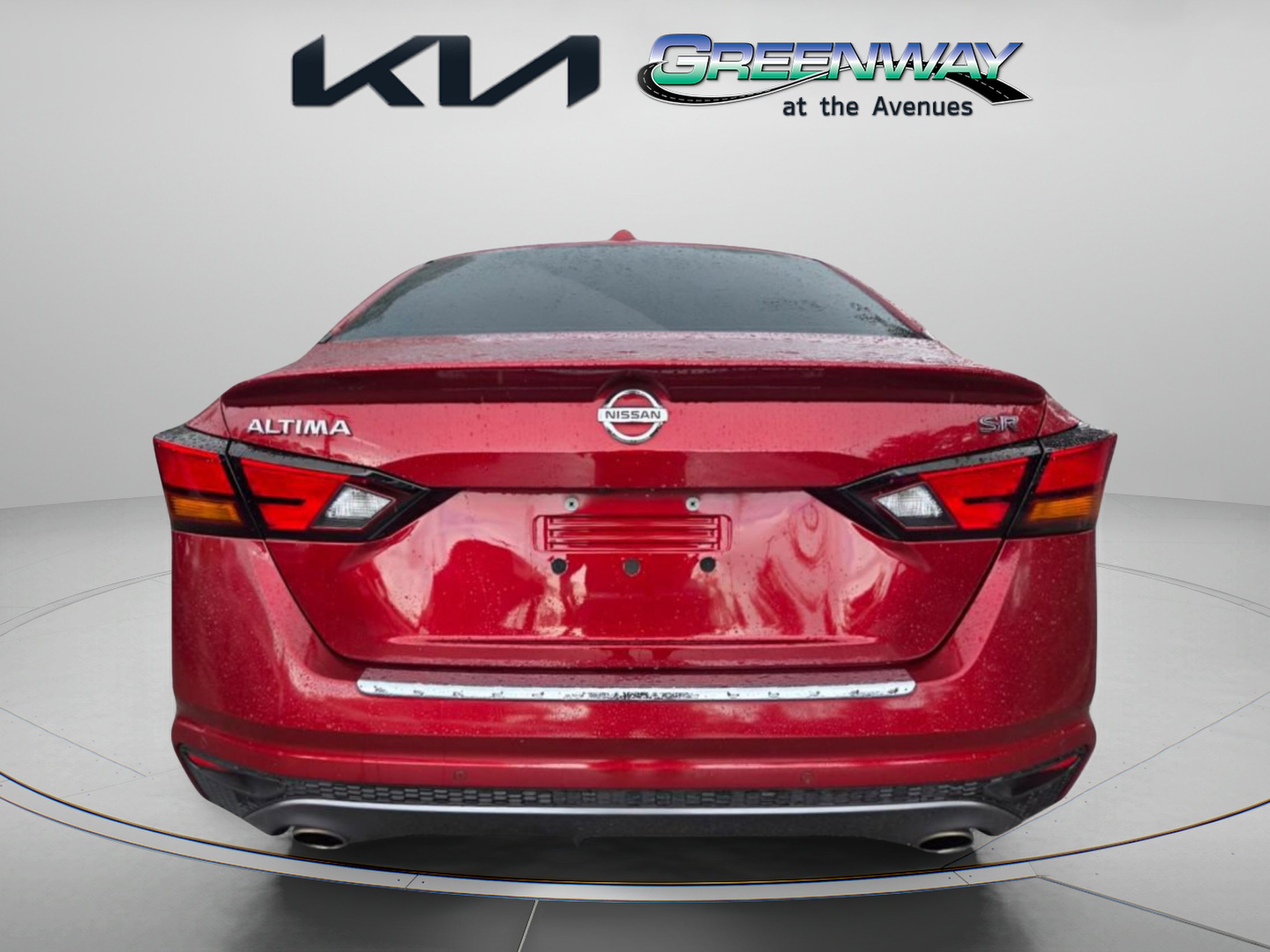 Used 2020 Nissan Altima 2.5 SR FWD image 6