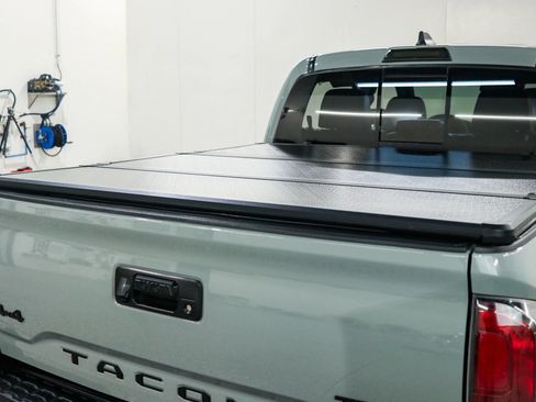 Used 2021 Toyota Tacoma TRD Pro AWD/4WD image 52