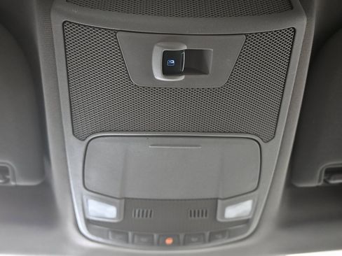 Used 2015 Ford F150 XLT w/ Equipment Group 302A Luxury image 31